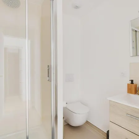 Flexliving - - Fessart *